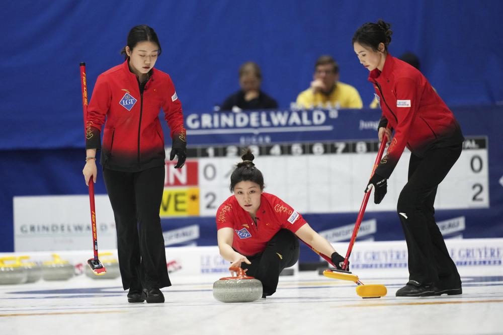 战报：斯洛伐克1-2乌克兰，波兰1-3奥地利，荷兰0-0法国.